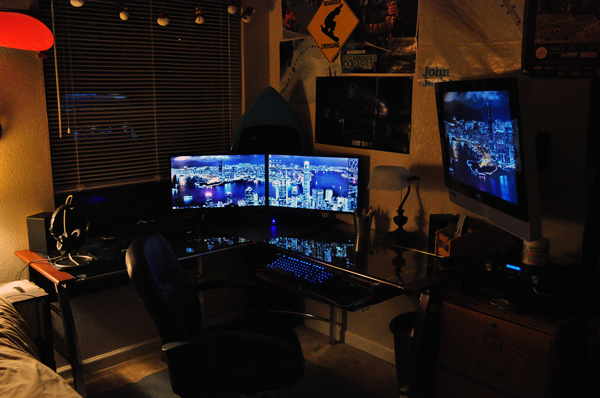 multi-monitor-gaming-setup-(11)