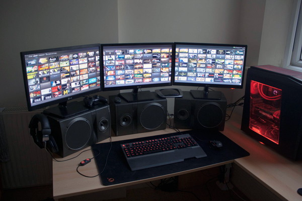 multi-monitor-gaming-setup-(2)